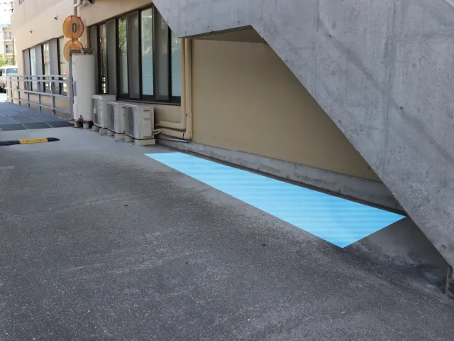 自転車・バイクでお越しの方